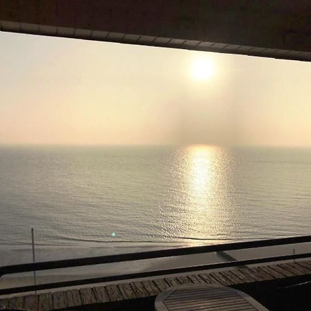 Ferienwohnung Im Strandhotel Wyk auf Föhr エクステリア 写真