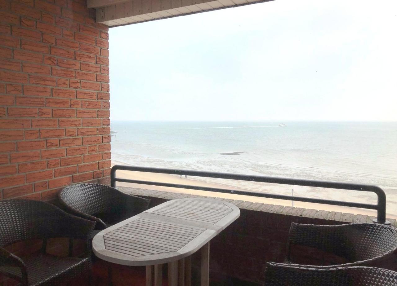 Ferienwohnung Im Strandhotel Wyk auf Föhr エクステリア 写真